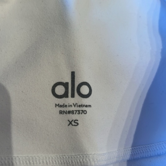 ALO white 7” biker shirt - Picture 2 of 3